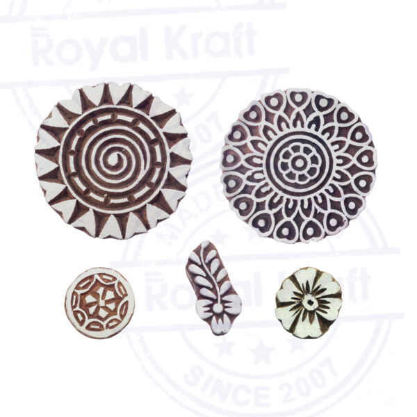 Round Wooden Stamps - Set